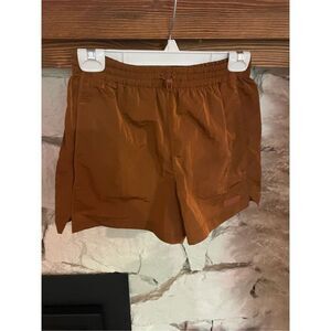 Halfdays Womens Caramel Brown Elastic Waist Hiking Climbing Shorts Size XS